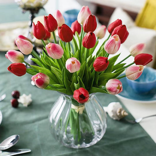 5Pcs Fake Flowers Nice-Looking Attractive Charming Artificial Floral Tulip Flores Artificiales Fake Flowers Bouquets for Home